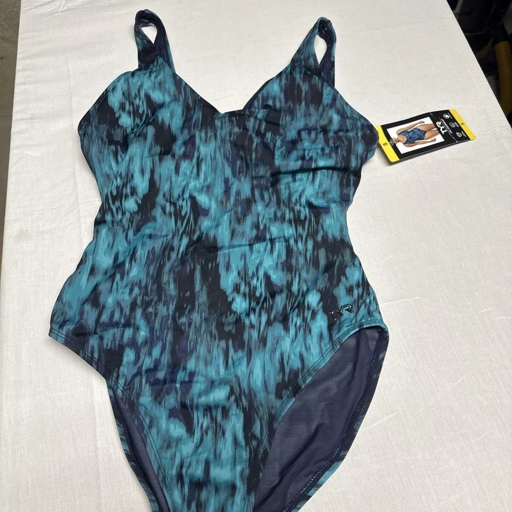 TYR Women's One-Piece Swimsuit, Green, Size S